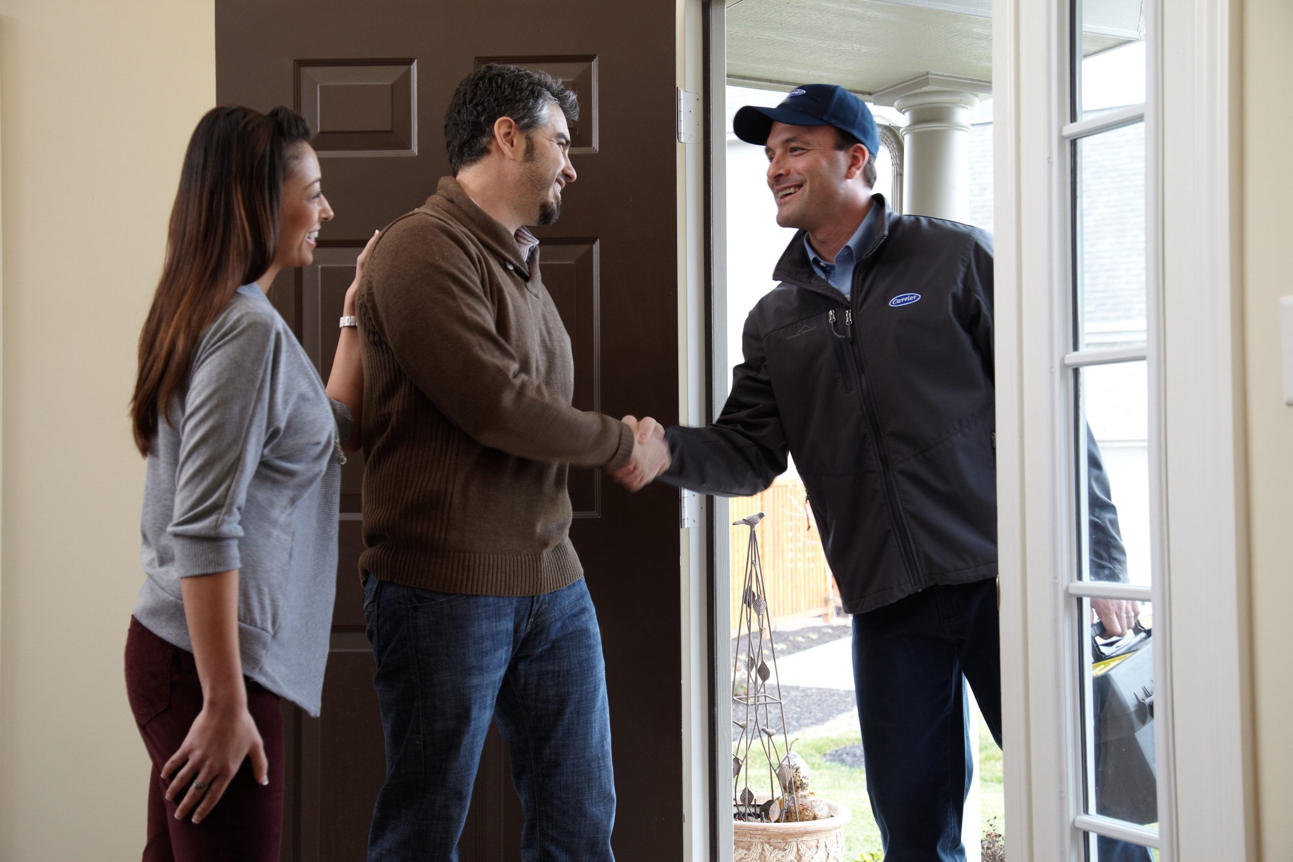 service-tech--greeting-1 - Anderson Air Corps Legal Action Air Conditioning Inc. Anderson Air Corps Legal Action Air Conditioning Inc. | Heat Pump Installation & Repair