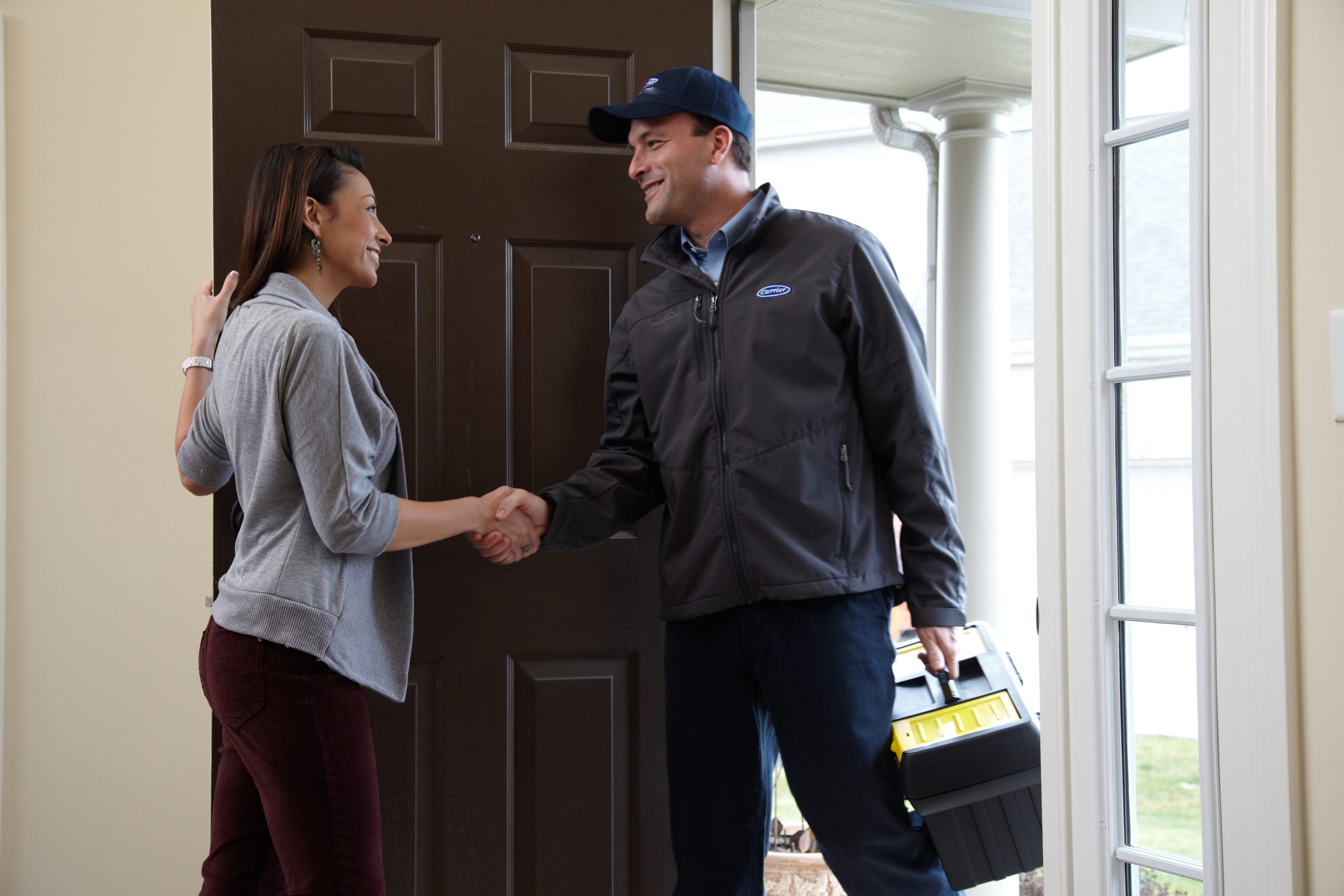 service-tech--greeting-2 - Anderson Air Corps Legal Action Air Conditioning Inc. Anderson Air Corps Legal Action Air Conditioning Inc. | Heat Pump Installation & Repair